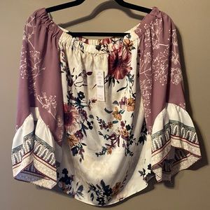 Whitehouse black market  blouse floral